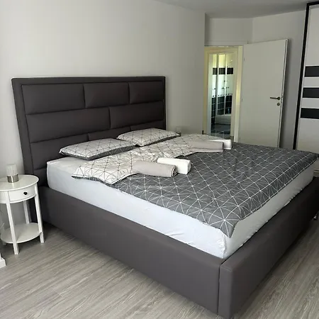 Curic's Tranquil * Zidine